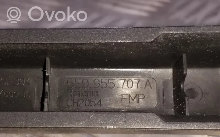 Skoda Octavia Mk3 (5E) Ramię wycieraczki szyby tylnej 5E9955707A