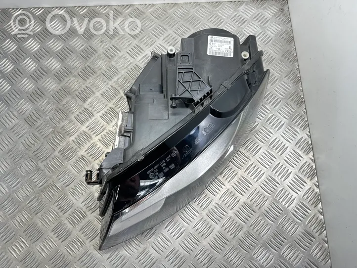 Audi A4 S4 B8 8K Lampa przednia 8K0941029AK