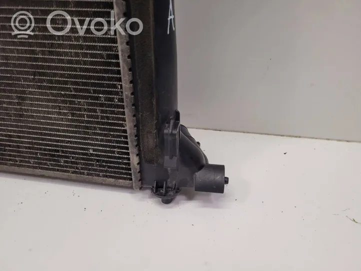 KIA Sportage Dzesēšanas šķidruma radiators 