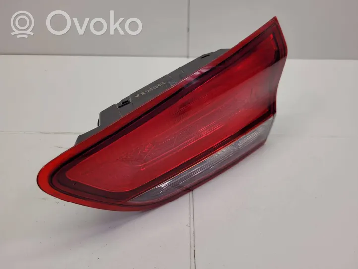 Hyundai i30 Lampy tylnej klapy bagażnika 