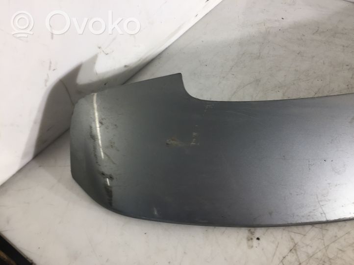 Toyota Avensis T270 Spoileris galinio dangčio 7608505060