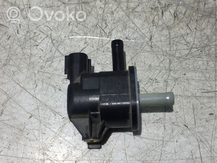 Toyota Yaris Electrovanne Soupape de Sûreté / Dépression 90910TC001