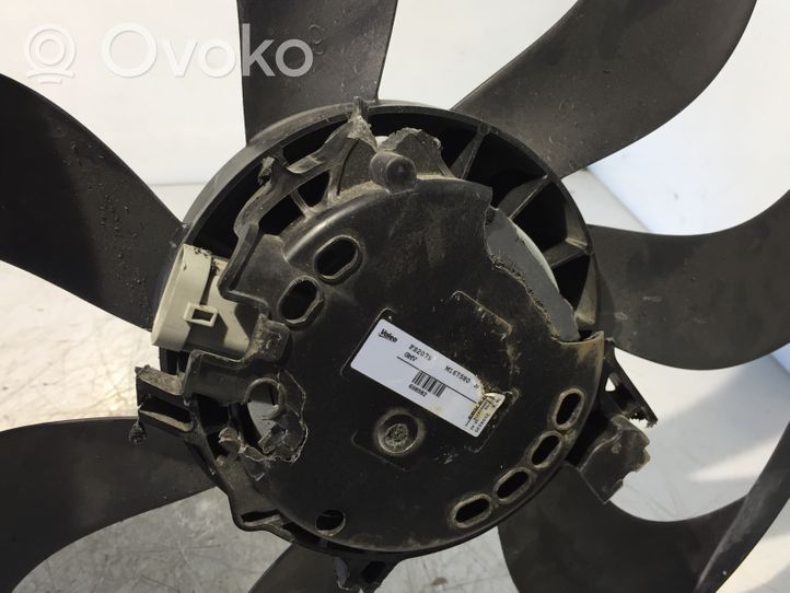 Nissan Qashqai Hélice moteur ventilateur M170451