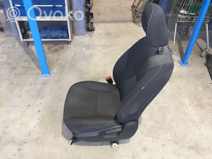 Toyota Verso Front driver seat 