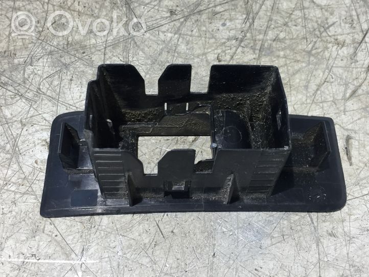 Toyota Verso Moldura del interruptor de la ventana de la puerta delantera 742720F010