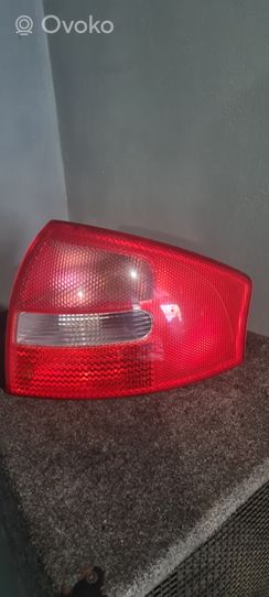 Audi A6 S6 C5 4B Luci posteriori 4B5945096