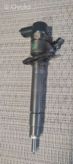 Volvo V70 Injecteur de carburant 8658352