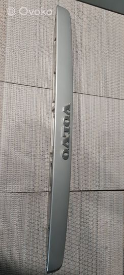 Volvo V50 Éclairage de plaque d'immatriculation 39898531