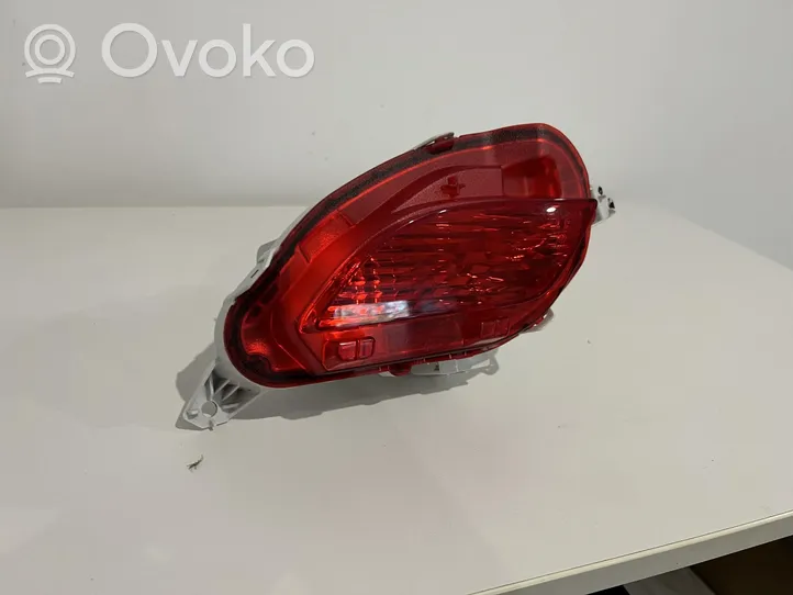 Toyota Yaris Światło przeciwmgielne tylne KOITO