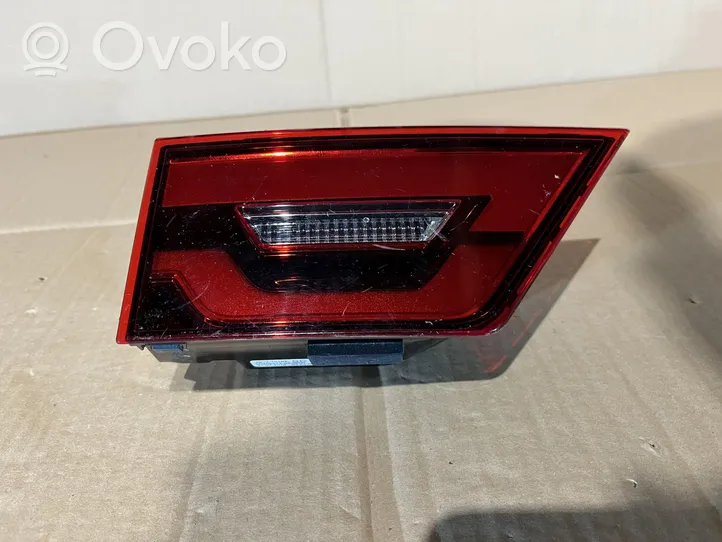 Jaguar E-Pace Lampy tylnej klapy bagażnika J9C3-13193-CC