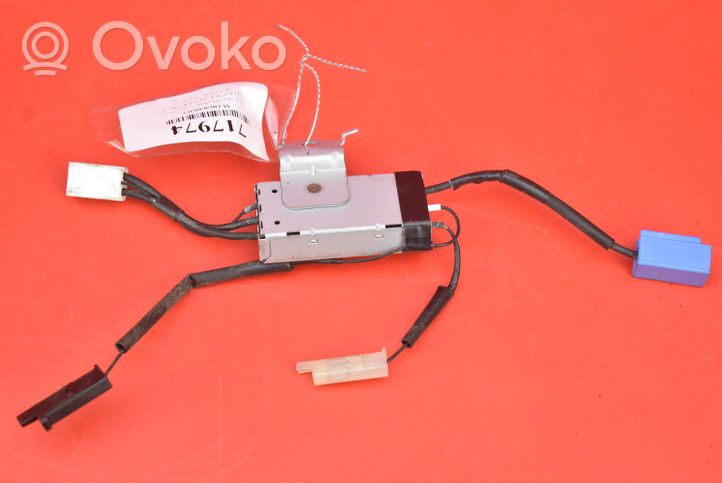 Toyota Avalon XX10 Amplificateur de son 86300-07030