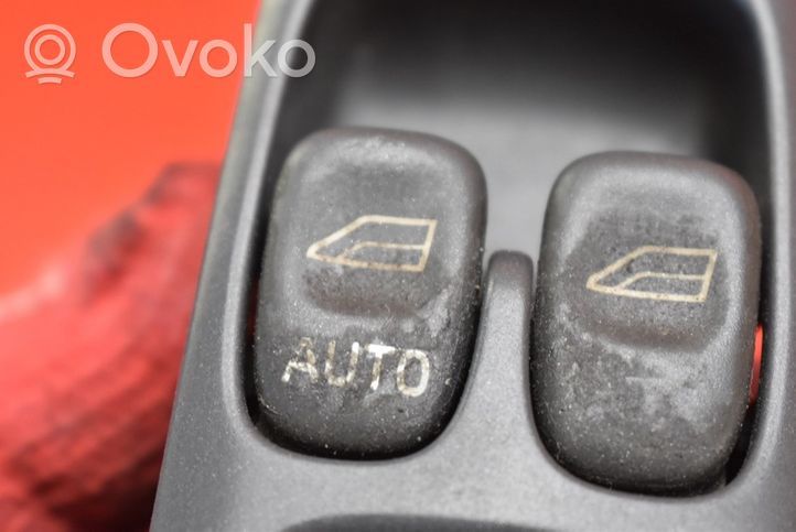 Volvo XC70 Interrupteur commade lève-vitre VOLVO