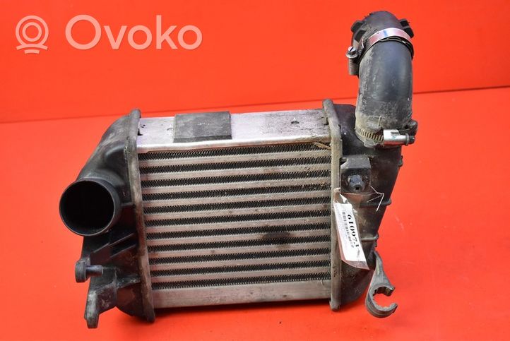 Audi A4 S4 B7 8E 8H Chłodnica powietrza doładowującego / Intercooler 