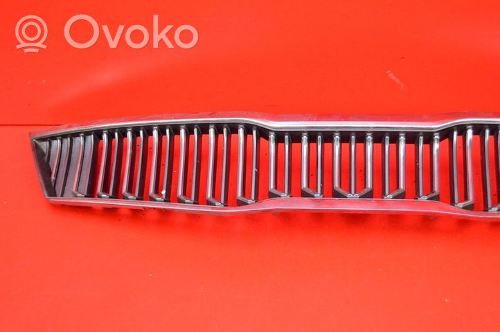 KIA Optima Atrapa chłodnicy / Grill 86350-D4500