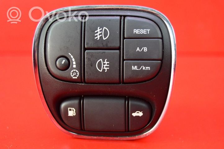 Jaguar XJ X350 Light switch 2W93-11654-D