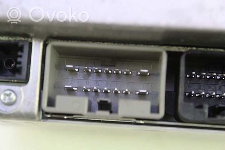 Volvo V70 Radio/CD/DVD/GPS-pääyksikkö 31260540