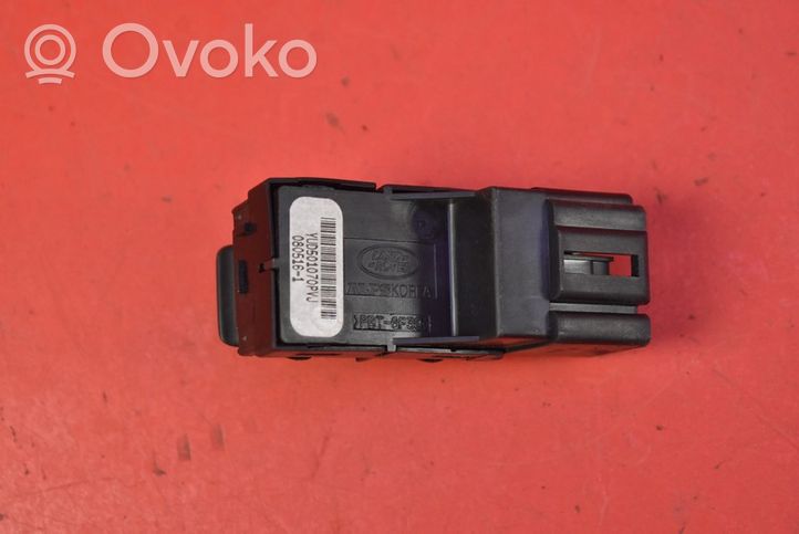 Land Rover Discovery 3 - LR3 Electric window control switch YUD501070PVJ