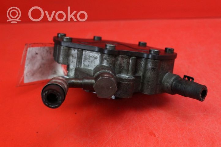 Volkswagen Phaeton Vacuum pump LA2231010