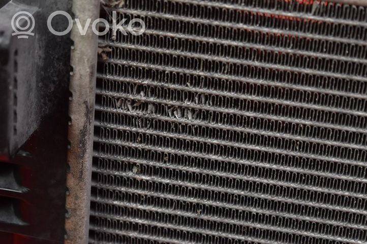 Toyota Aygo AB10 Dzesēšanas šķidruma radiators 422173-13420T