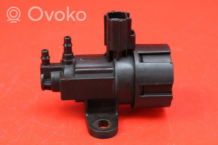 Ford Explorer Vacuum valve F57E-9J453