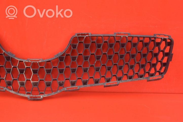 Toyota Yaris Grille de calandre avant 