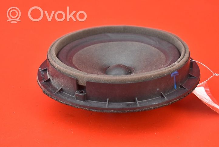 Suzuki Splash Subwoofer-bassokaiutin 39102-68L00