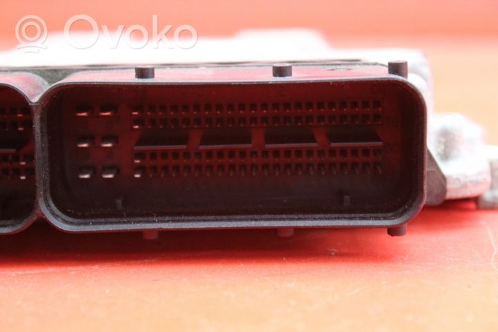 Hyundai Santa Fe Releju montāžas bloks 39101-27825