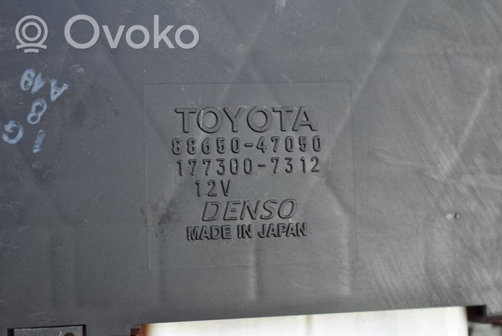 Toyota Prius (NHW20) Rėlių montavimo blokas 88650-47050