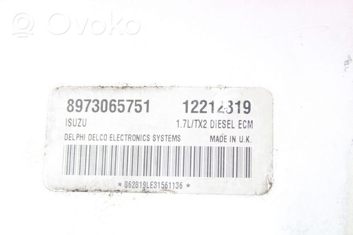 Opel Astra G Relay mounting block 8973065751