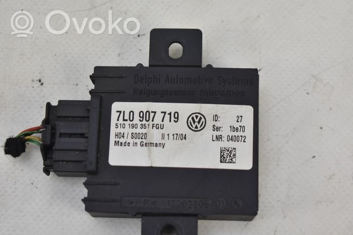 Volkswagen Touareg I Boîte à fusibles relais 7L0907719