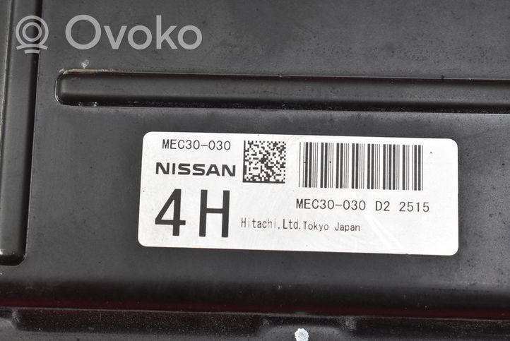 Nissan Primera Releen moduulikiinnike MEC30-030