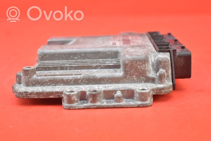 Renault Scenic II -  Grand scenic II Relay mounting block 0281011275