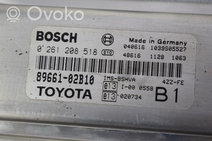 Toyota Corolla E120 E130 Skrzynka przekaźników 0261208518