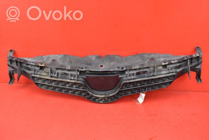 Toyota Auris 150 Grille de calandre avant 53111-12A00