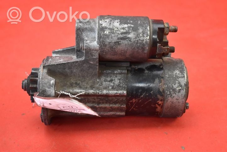 Cadillac DTS Starter motor M000T82081