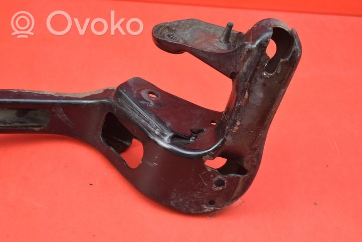 BMW X3 E83 Supporto di montaggio scatola del cambio 340227