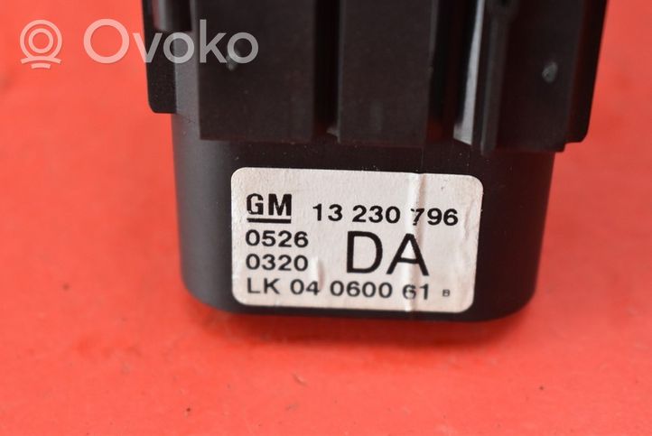 Opel Vectra C Light switch 13230796