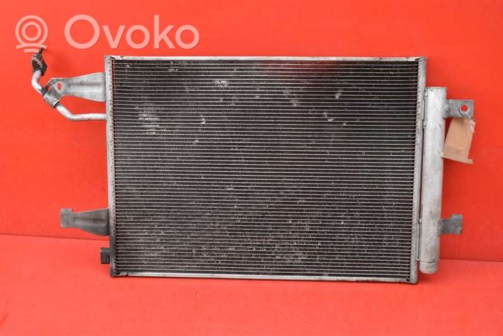 Mitsubishi Colt Radiatore aria condizionata (A/C) (abitacolo) MR568975