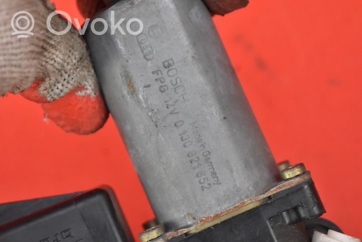 Mitsubishi Carisma Alzacristalli della portiera anteriore con motorino 113886-301