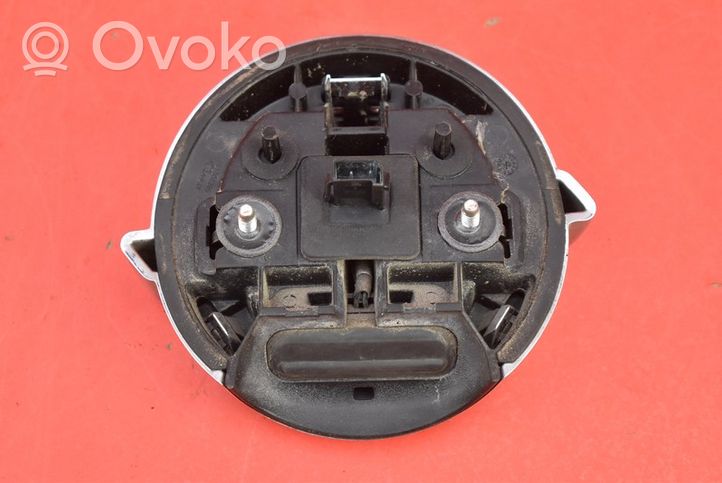 Opel Corsa E Takaluukun/tavaratilan luukun ulkokahva 461088395