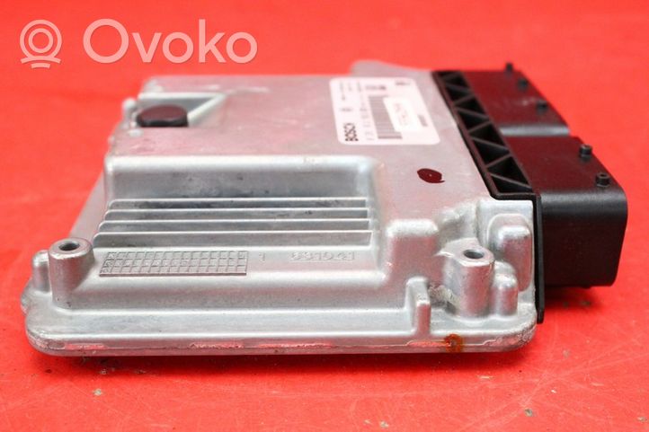 Saab 9-5 Unité de commande, module ECU de moteur 55562898