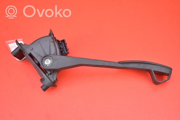 Volvo S80 Accelerator throttle pedal 9157553