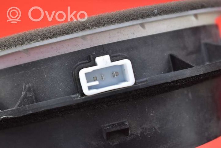 Toyota Avensis Verso Subwoofer-bassokaiutin 86160-0D180