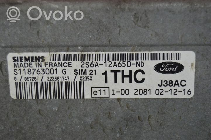 Ford Fiesta Unité de commande, module ECU de moteur 2S6A-12A650-ND