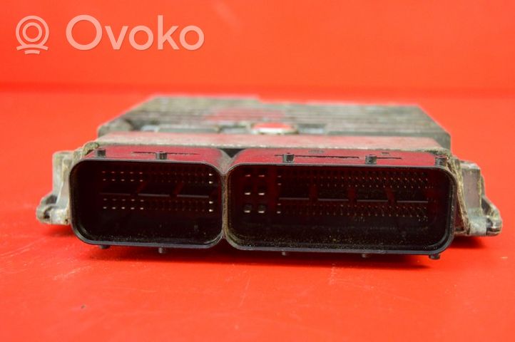 Skoda Fabia Mk2 (5J) Komputer / Sterownik ECU silnika 03L906023DJ