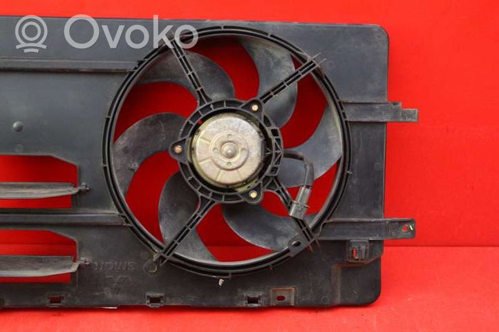 Mitsubishi Colt Ventilatore di raffreddamento elettrico del radiatore 1350A071