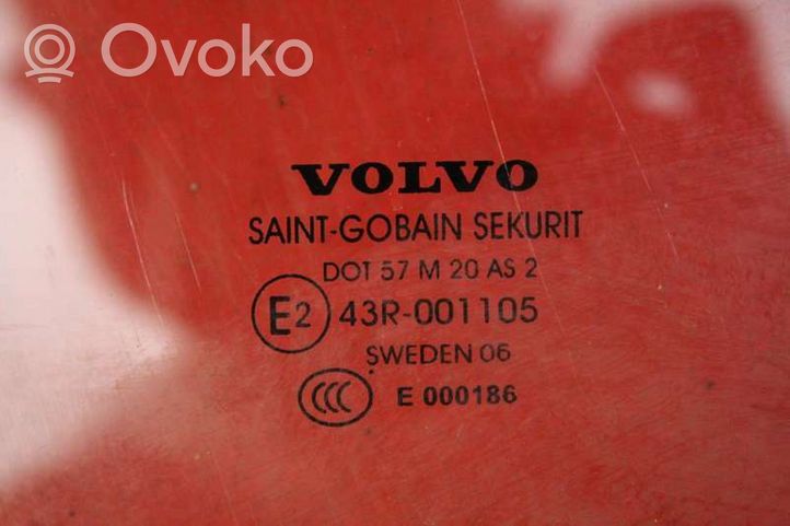 Volvo S40 Vetro del finestrino della portiera anteriore - quattro porte VOLVO