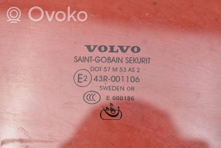 Volvo S40 Pagrindinis priekinių durų stiklas (keturdurio) VOLVO