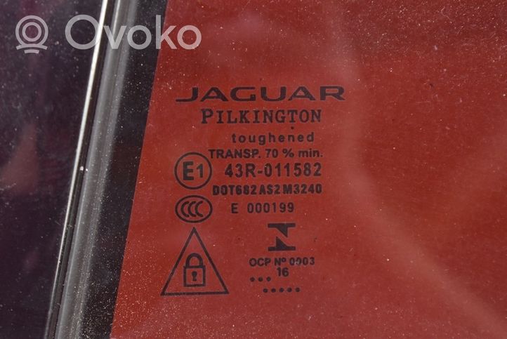 Jaguar XE Takaoven ikkunalasi 