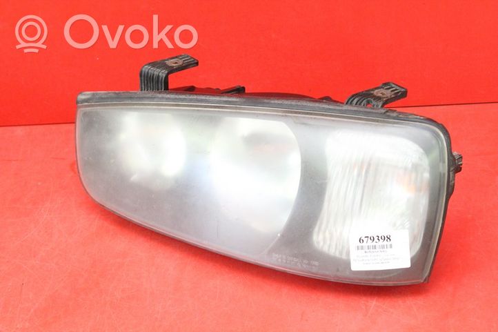 Hyundai Elantra Phare frontale 92101-2DXXX